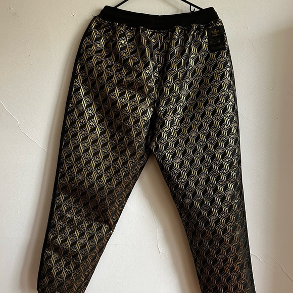 Premium Superstar Adidas Women’s Reversible Gold/Black Track Pants - Picture 10 of 11